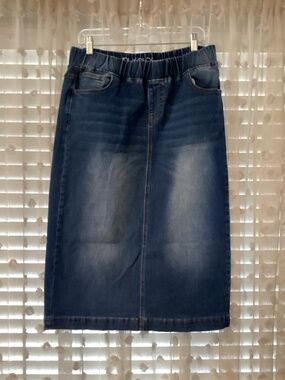 NUGGLES Women’s Large Denim Skirt